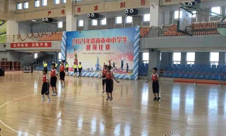 济南市章丘区实验小学